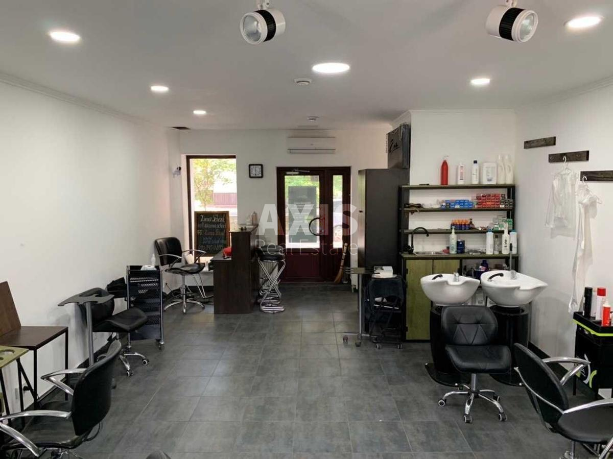 Объект торговли бул. Николая Михновского 19, 87м2435560