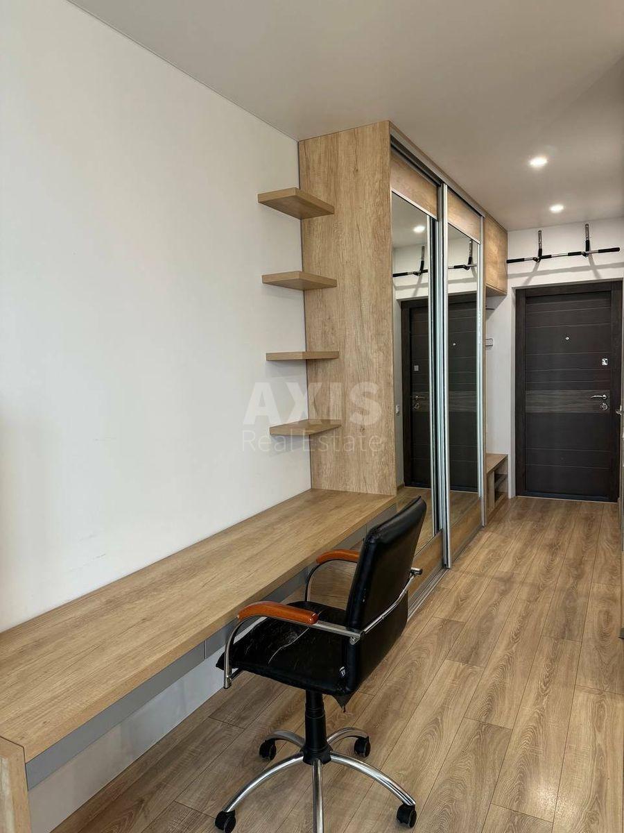 1k apartment vul. L'vivs'ka 154
