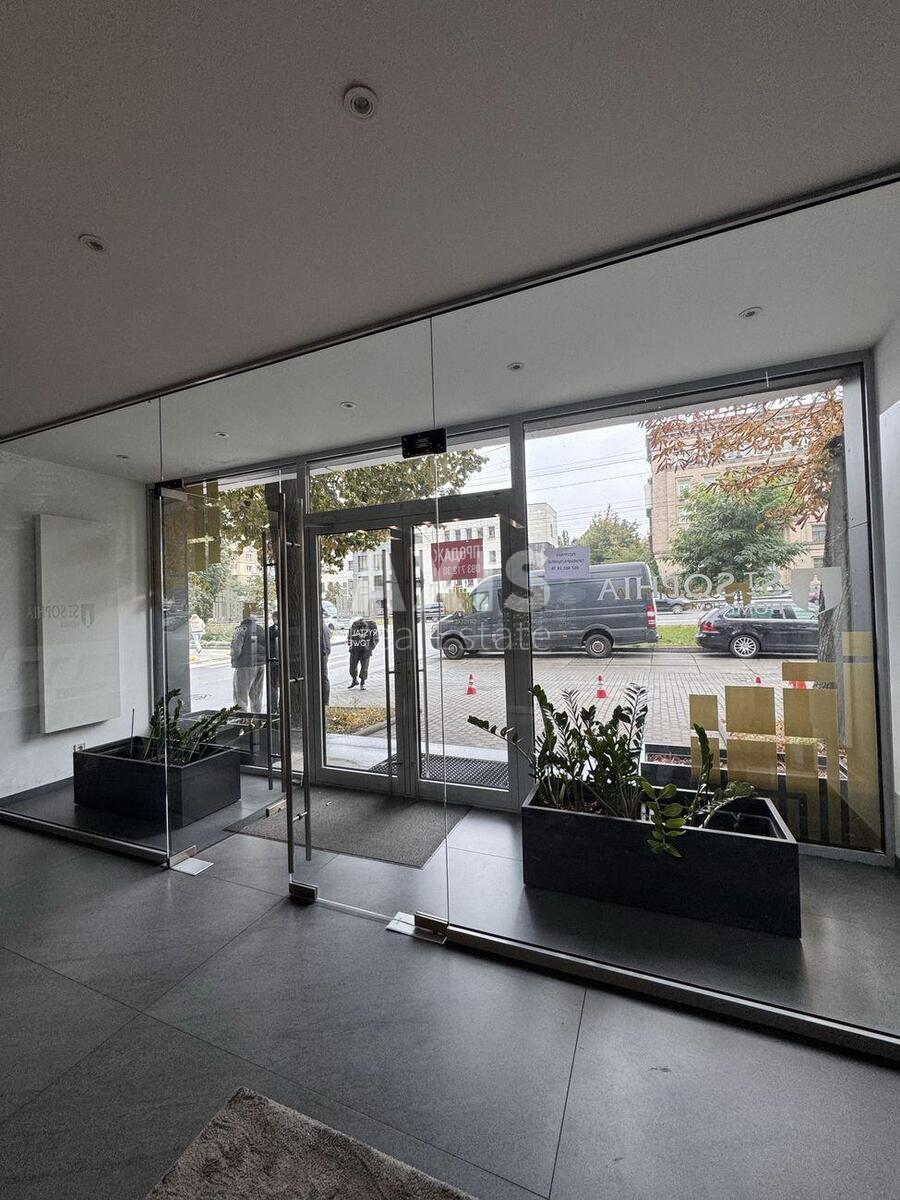 Об'єкт торгівлі пр-т Берестейський 42, 77м2603642