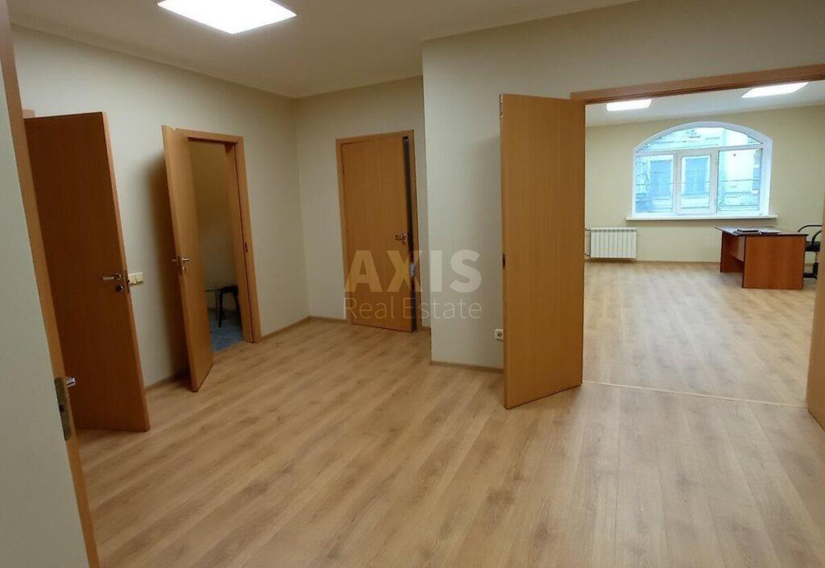 Office vul. Mezhygirs'ka 28, 95m26