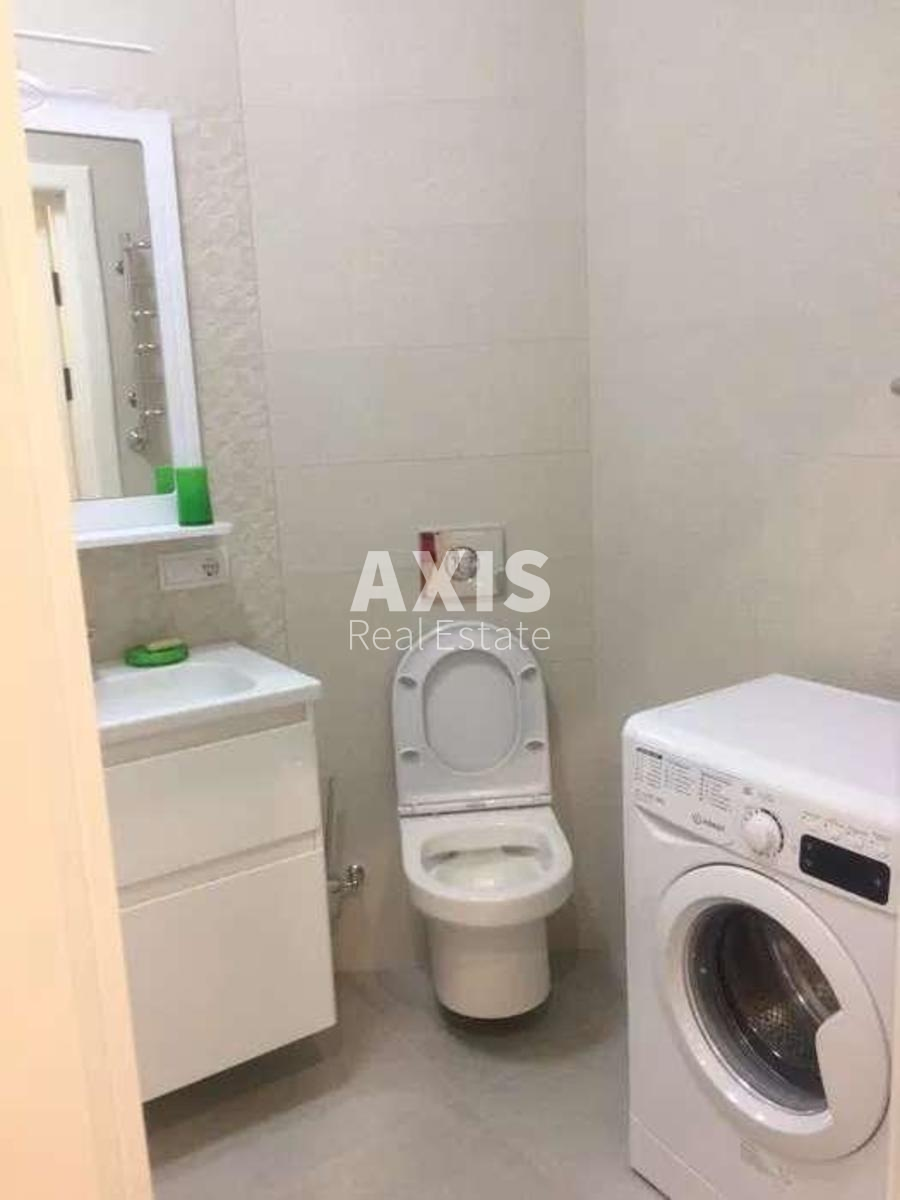 1k apartment vul. Myhajla Maksymovycha 283