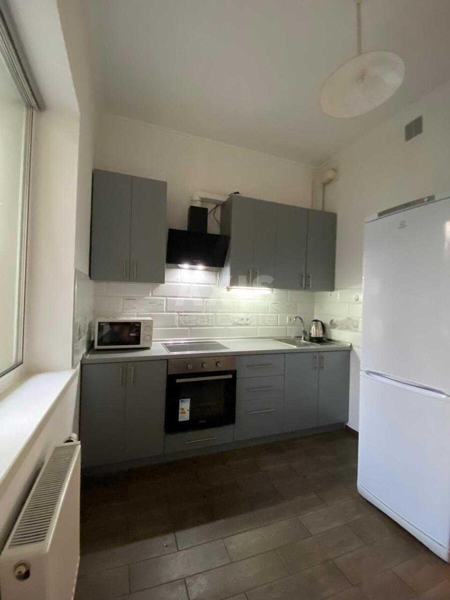 1k apartment vul. Doncja Myhajla 2А626490