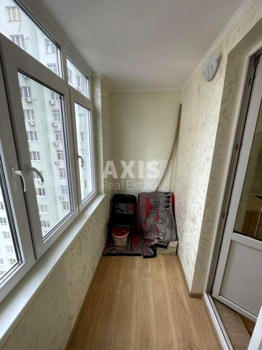1k apartment vul. Feodosijs'ka 2Л614854