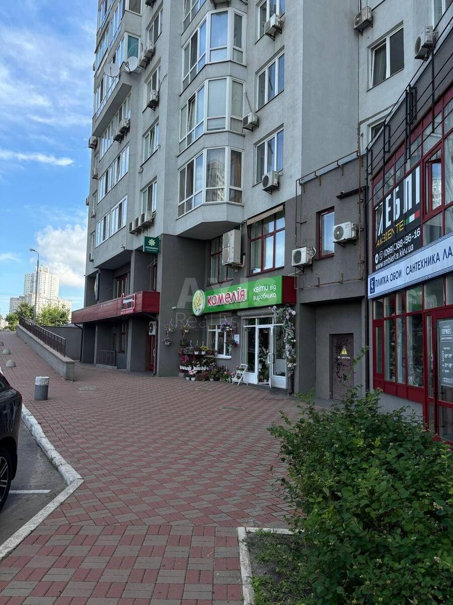 Офис пр-т Бажана Николая 17, 146м2581844