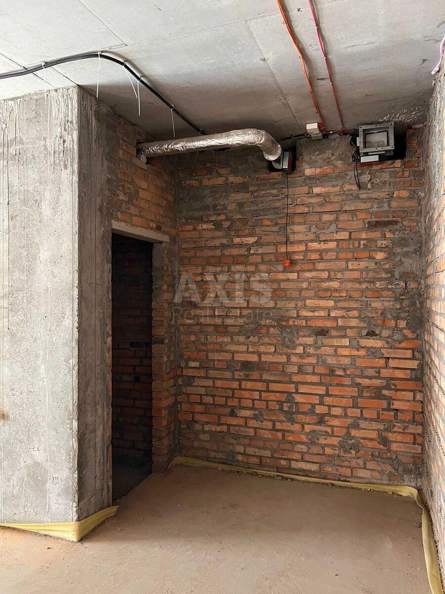 Office vul. Zlatoustivs'ka 25, 80m26