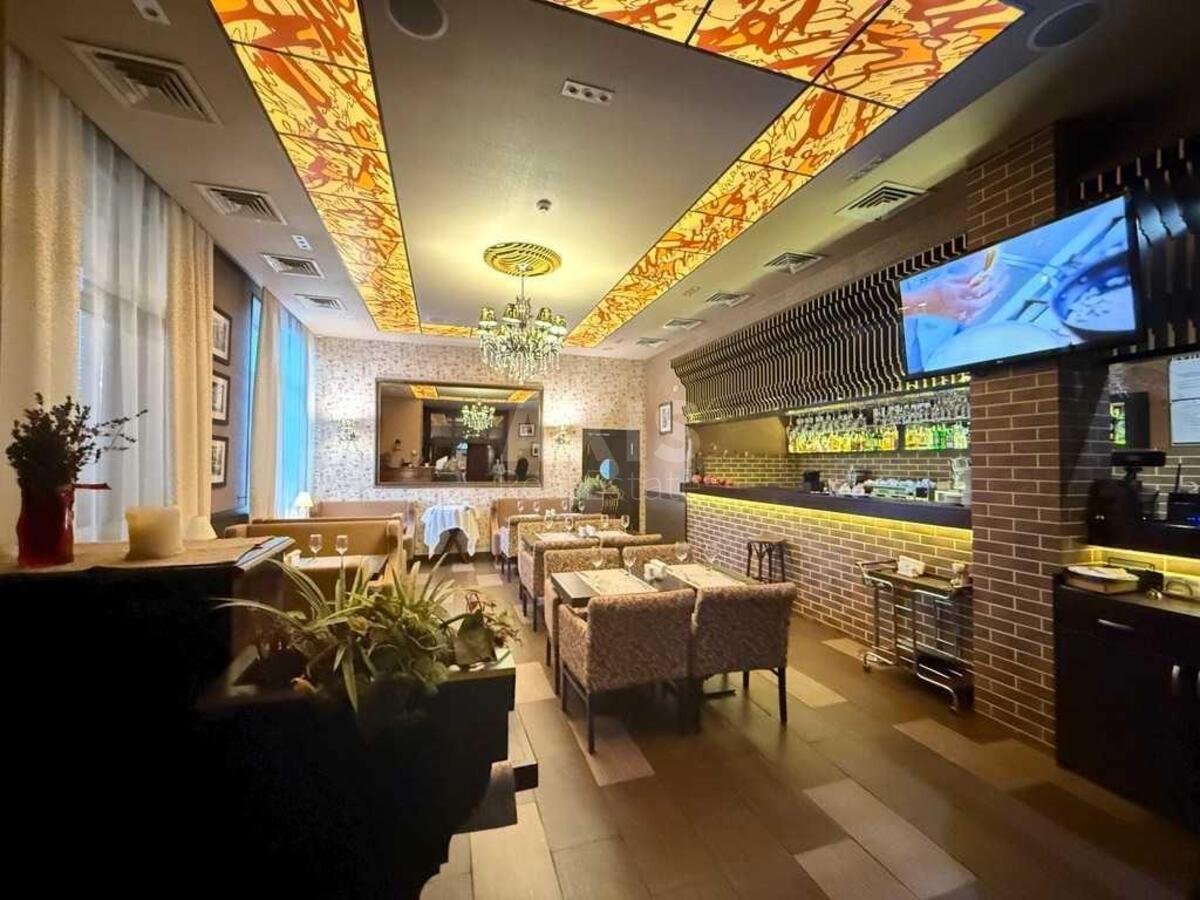 Trade object vul. Sribnokil's'ka 12, 355m2616971