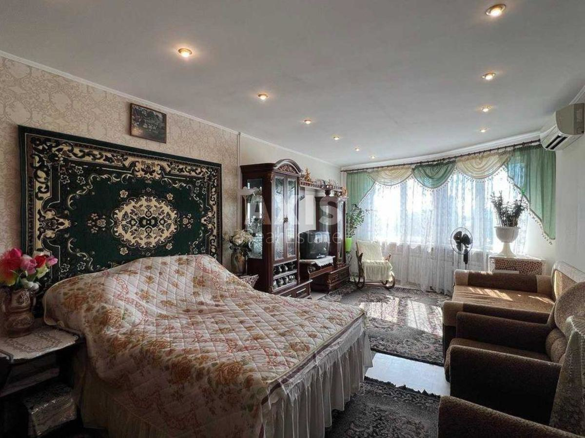 2k apartment shose Harkivs'ke 19б4
