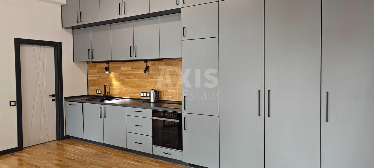 3k apartment vul. Saksagans'kogo 63/28