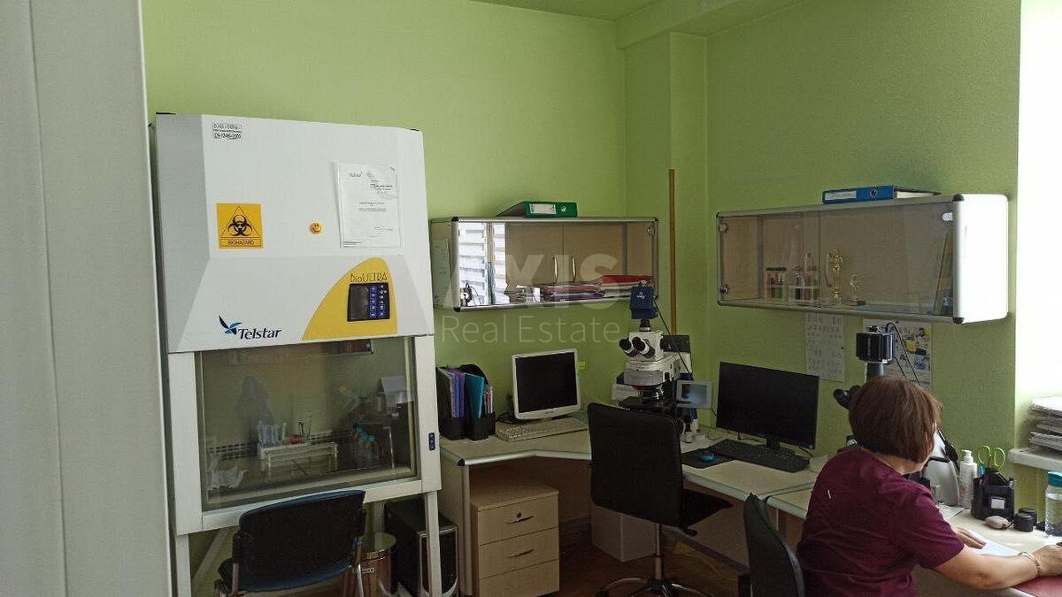 Объект торговли ул. Почайнинская 70, 400м26208818