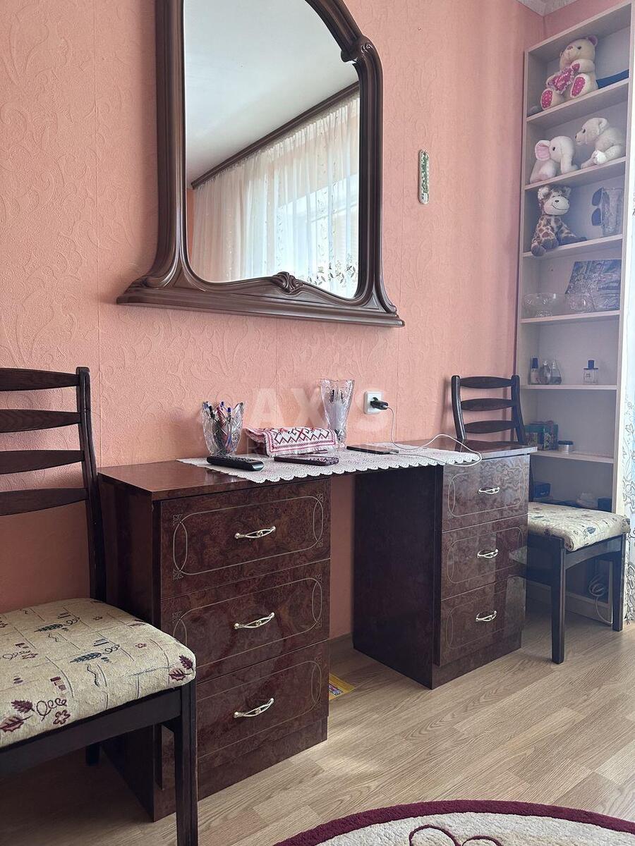 1k apartment pr-t Majakovs'kogo Volodymyra 4Г2