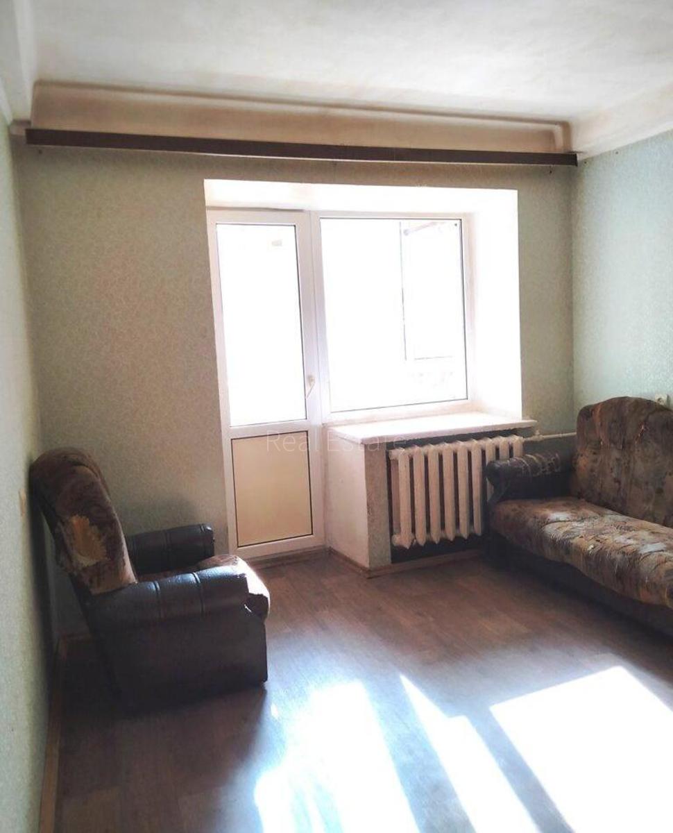 2k apartment vul. Kyrylivs'ka 1173