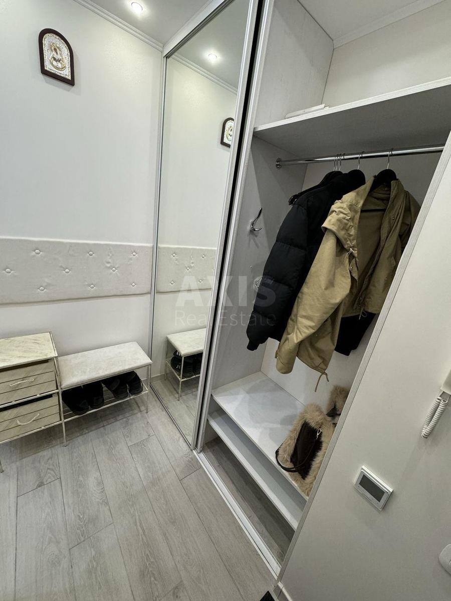 2k apartment vul. Saljutna 2Б19