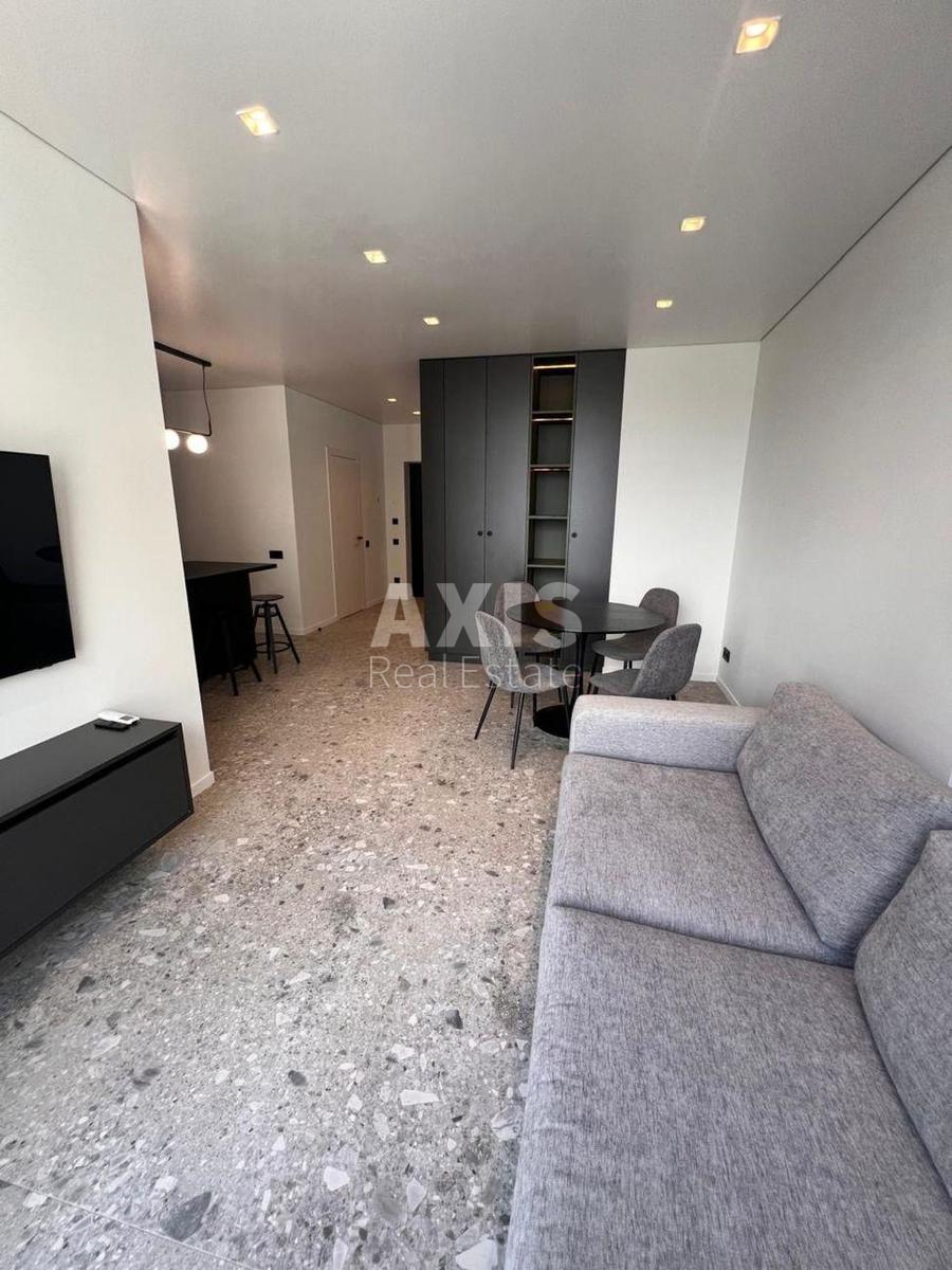 2k apartment nab. Dniprovs'ka 15410652