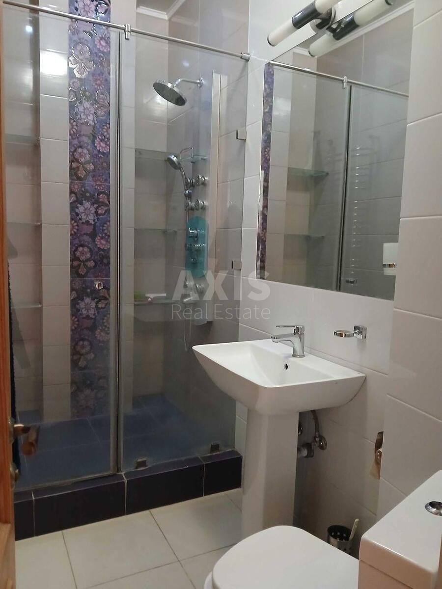 3k apartment vul. Turgenjevs'ka 46/116