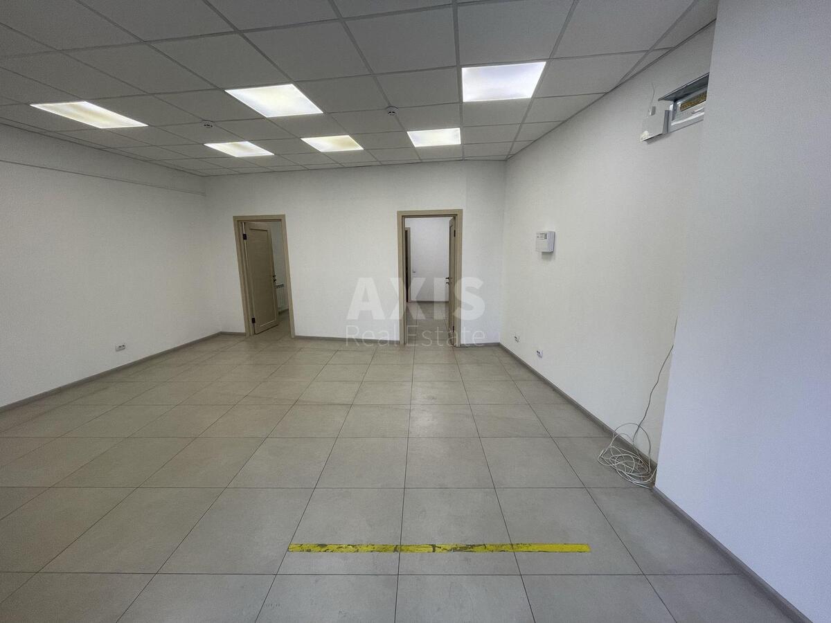Trade object uzviz Voznesens'kyj 23, 50m27