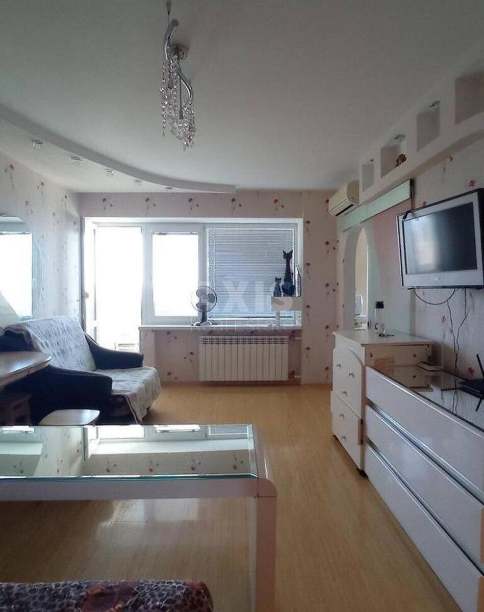 1k apartment vul. Hohlovyh Sim'i' 11