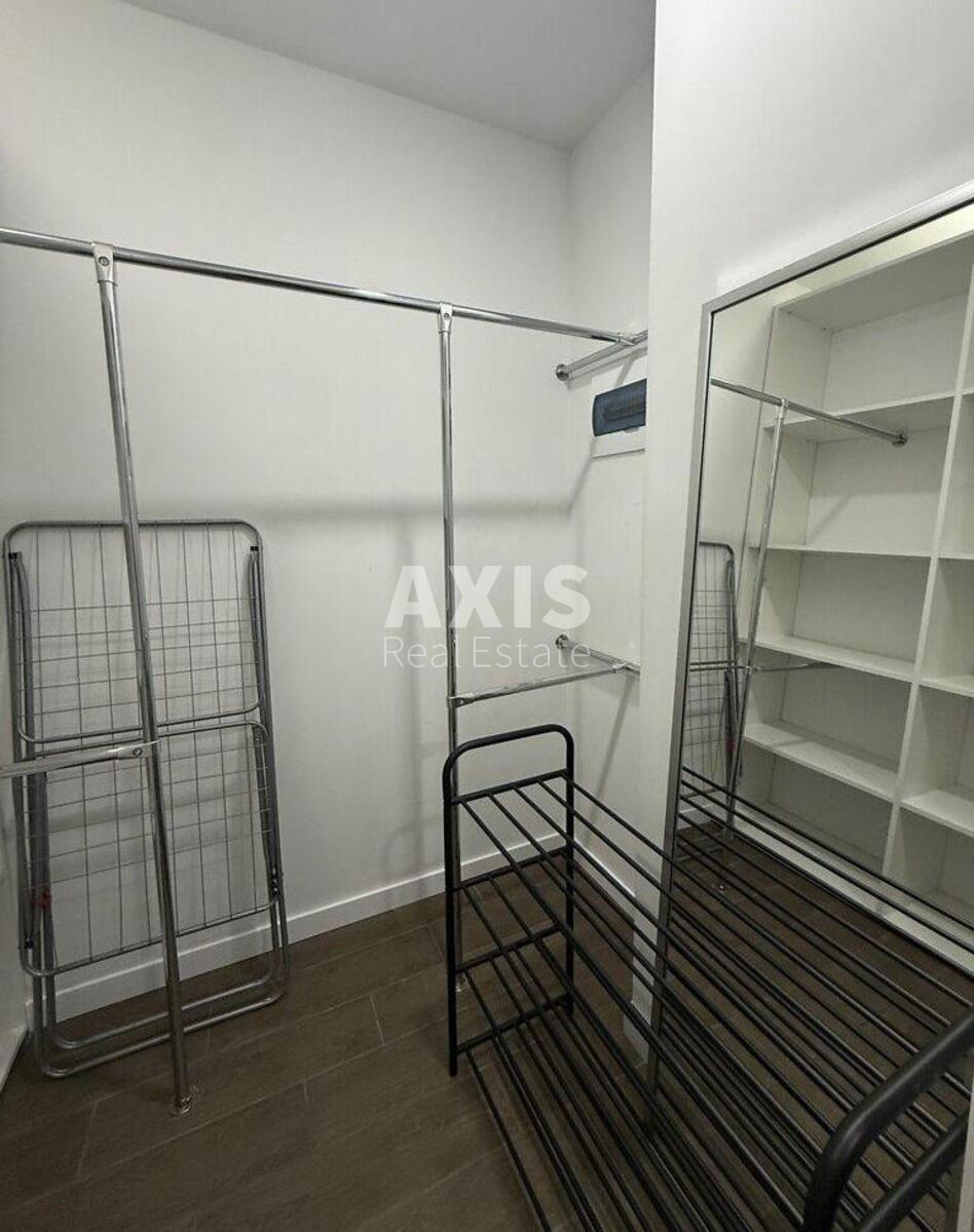 1к квартира Олега Мудрака ул. 1Б628367