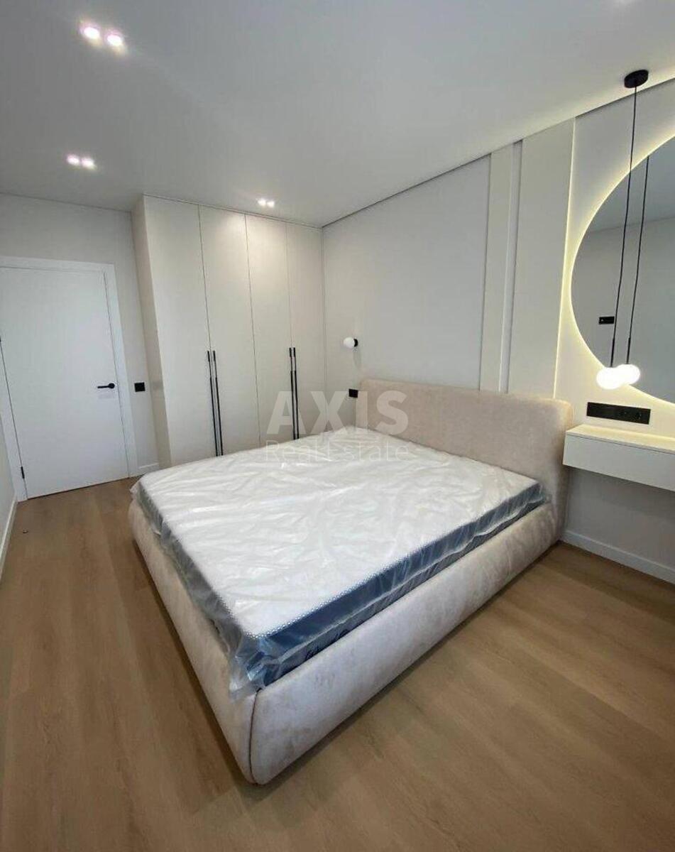 1k apartment nab. Dniprovs'ka 15Д6