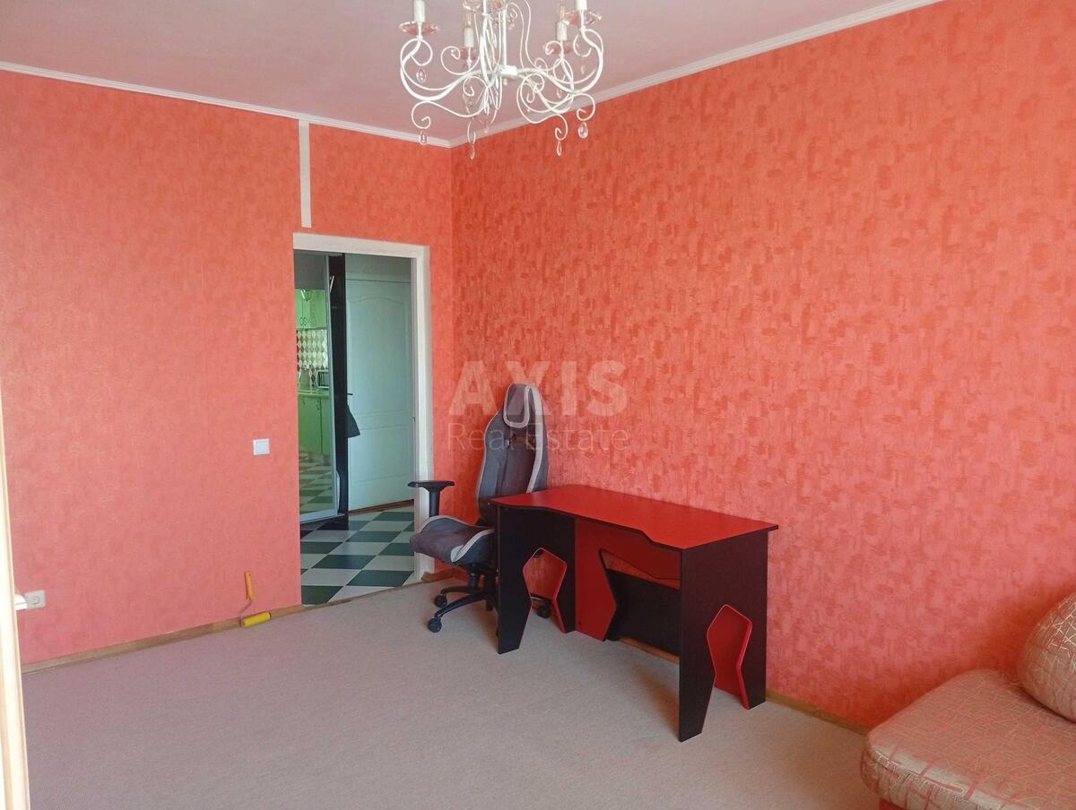 1k apartment vul. Kondratjuka Jurija 75