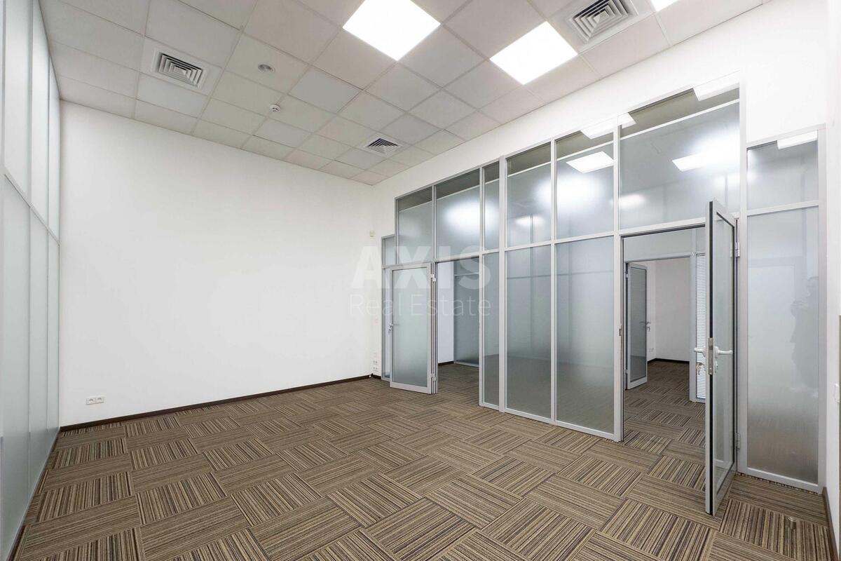 Office prov. Ohots'kyj 7, 390m2560171