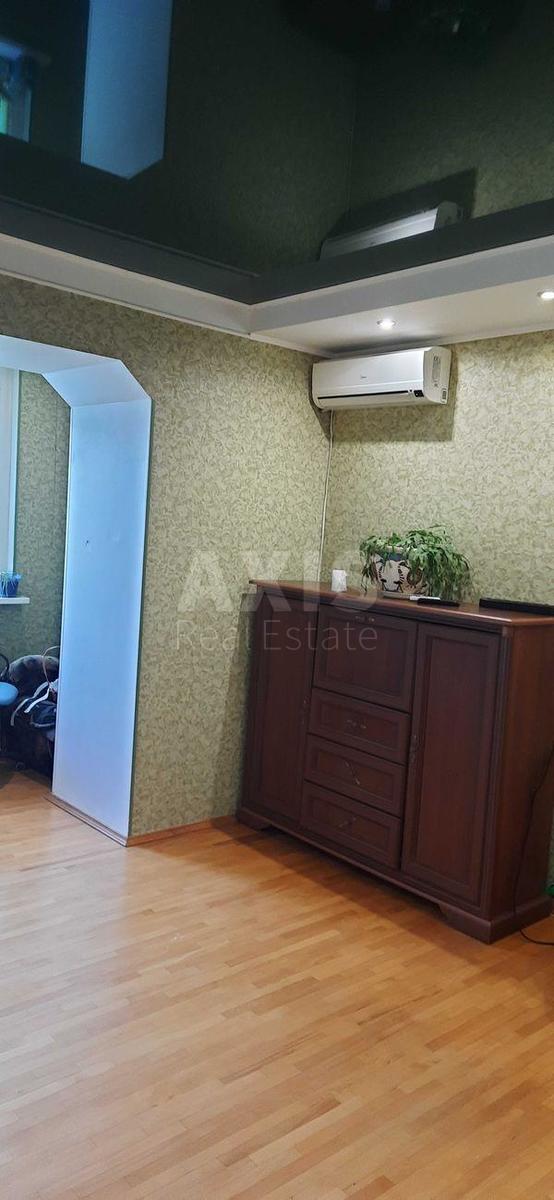 2k apartment vul. Vyshnjakivs'ka 92