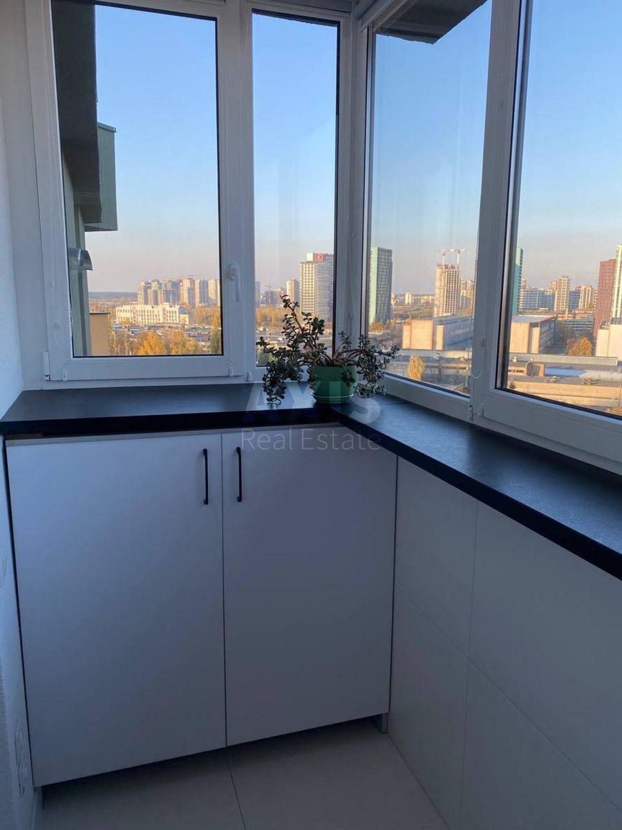 1k apartment vul. Grechka Marshala 10Б10