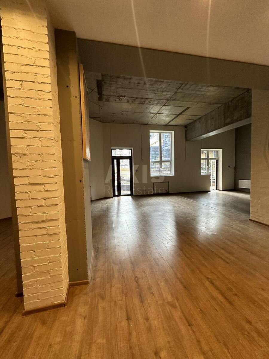 Trade object vul. Barbjusa Anri 37/1, 92m21