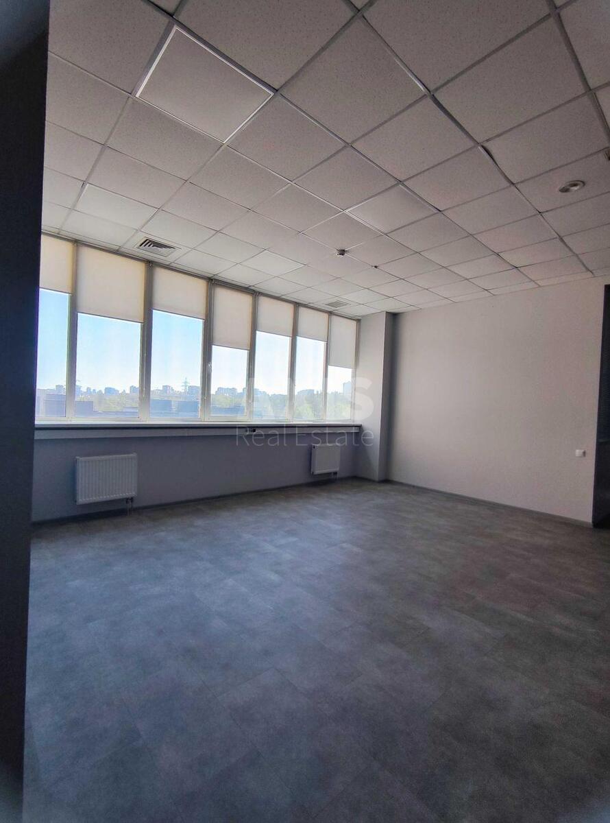 Office vul. Pol'ova 24Д, 493m2571513