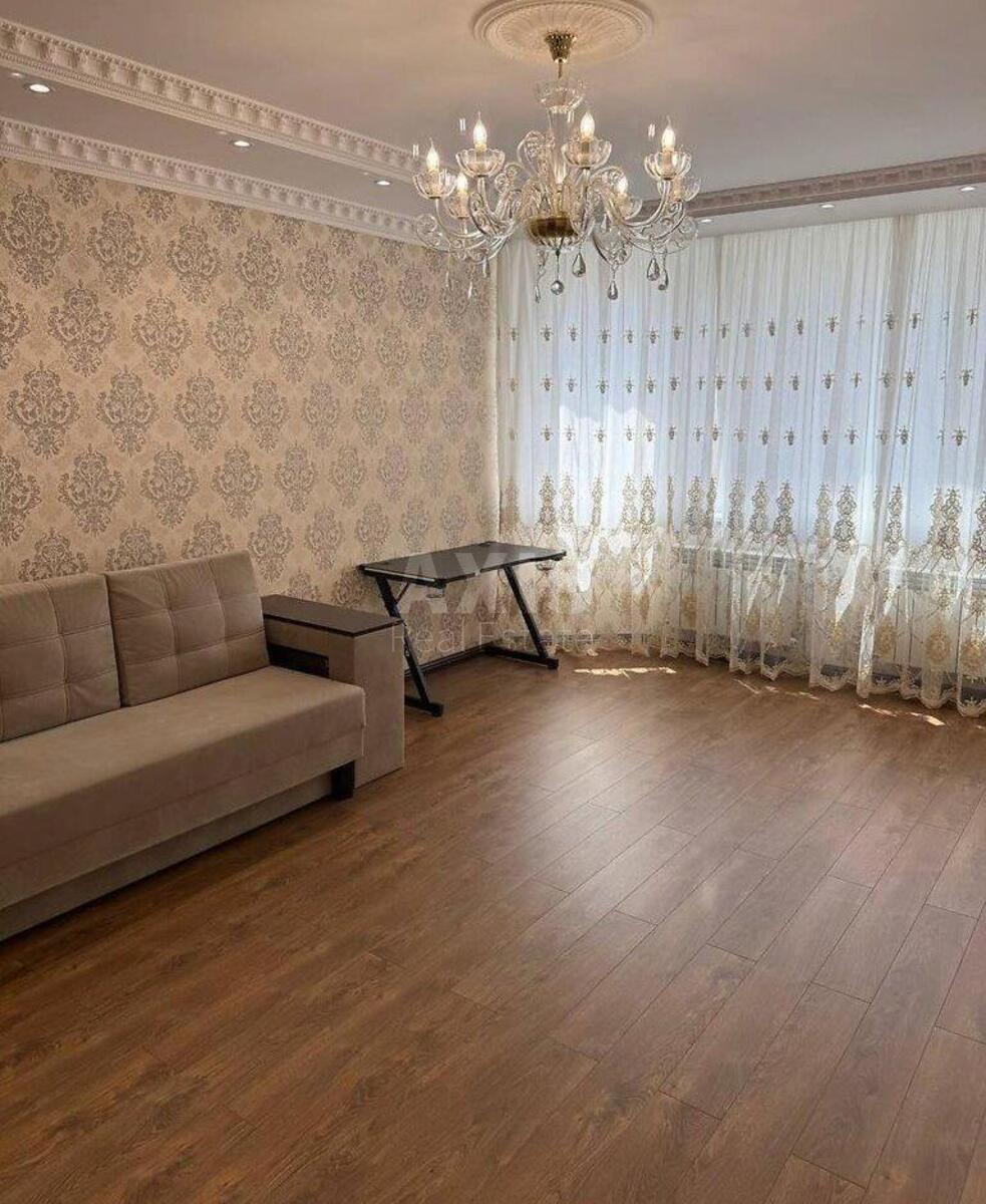2к квартира ул. Чавдар Елизаветы 13569296