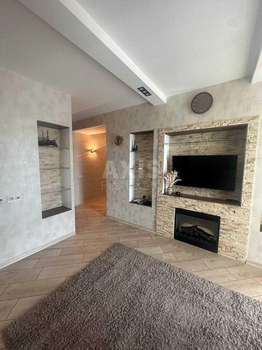 2k apartment vul. Kombinatna 25563971