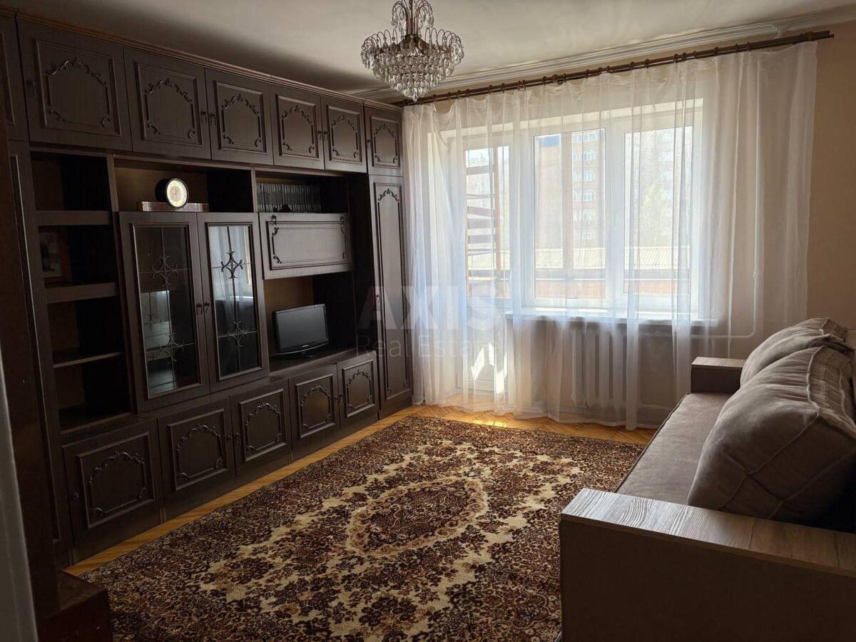 3к квартира ул. Почайнинская 621