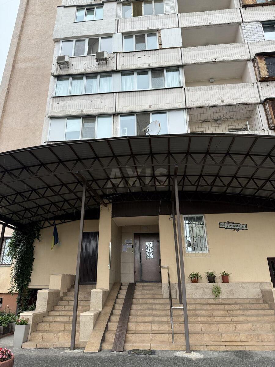 1к квартира ул. Руденко Ларисы 10В5721410