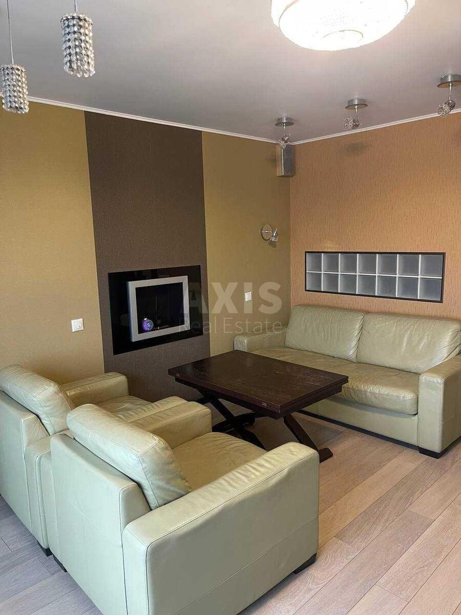 2k apartment vul. Volos'ka 230