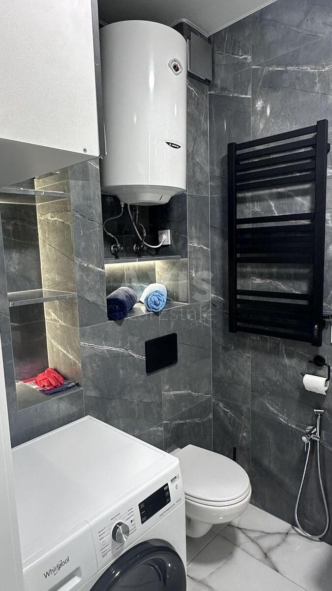 1k apartment nab. Dniprovs'ka 145730114