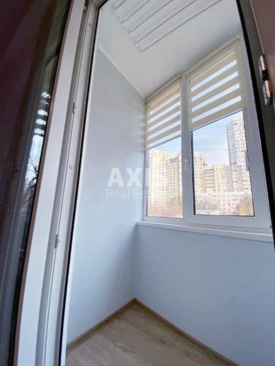 1k apartment vul. Zhabajeva Zhambyla 2210