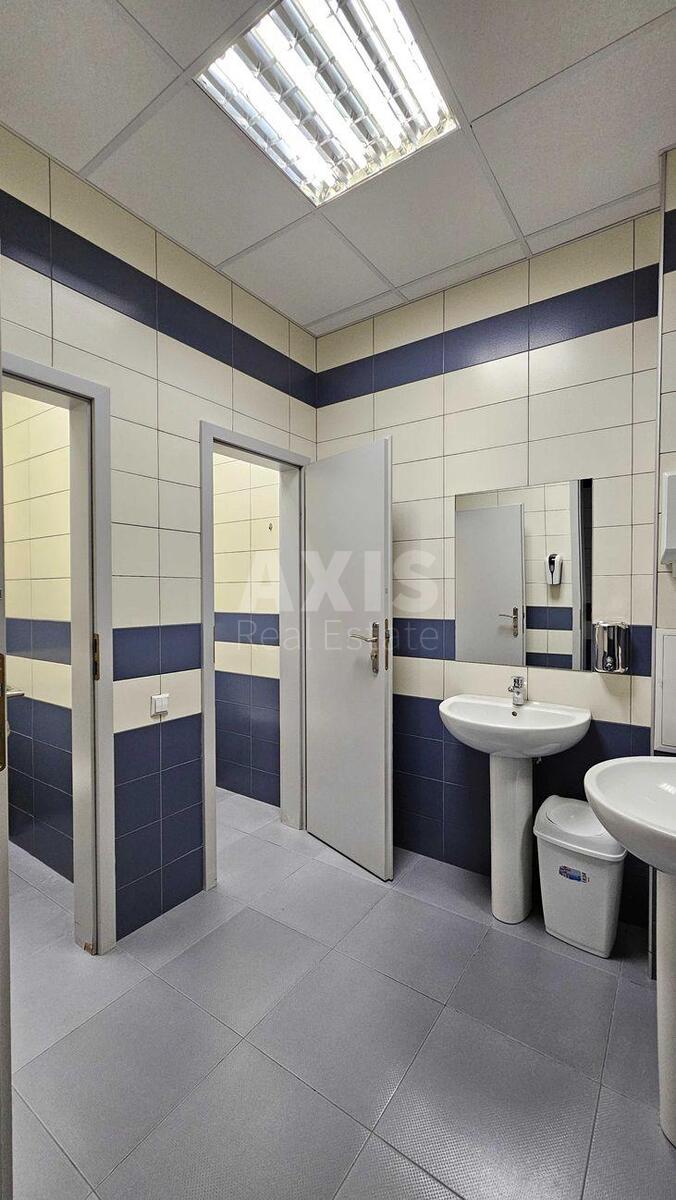 Office bul. Mykoly Mikhnovskoho 19, 914m2618858