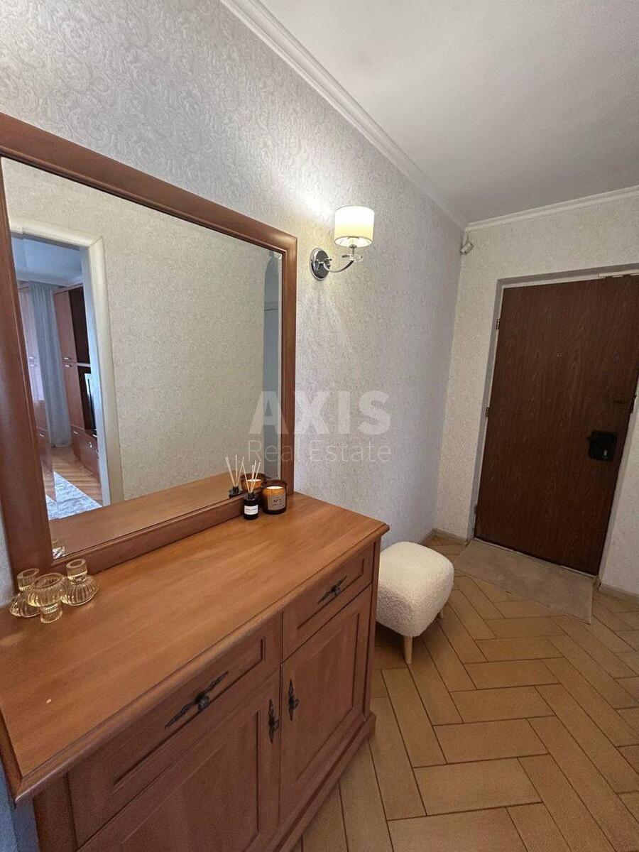 4к квартира ул. Коперника 16Б10