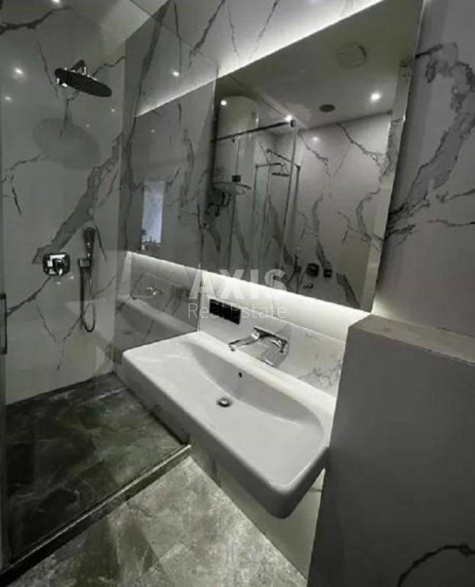 3k apartment vul. Filatova Akademika 2/19