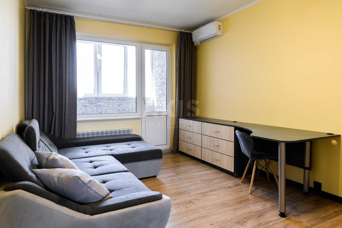 3k apartment pr-t Svobody 325