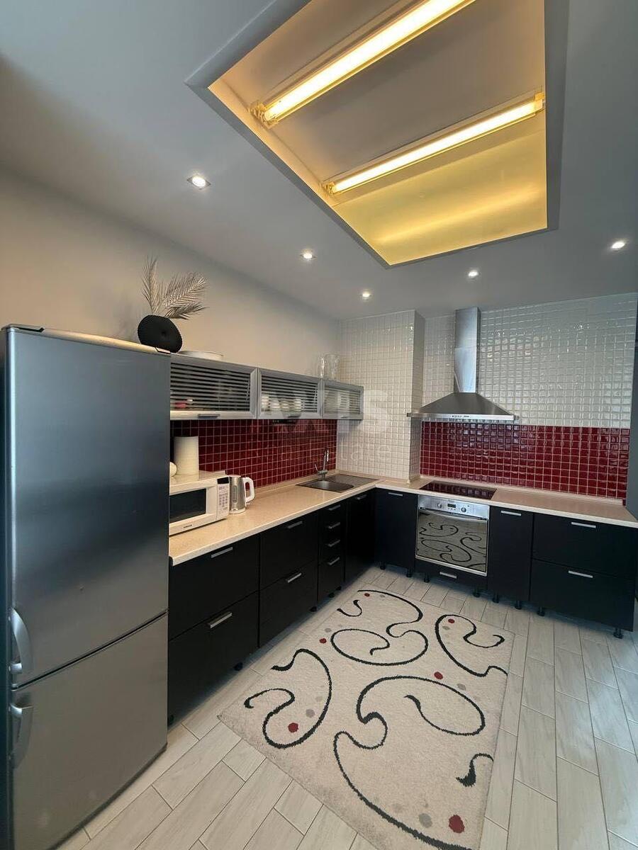 3k apartment vul. Lunachars'kogo 1062044