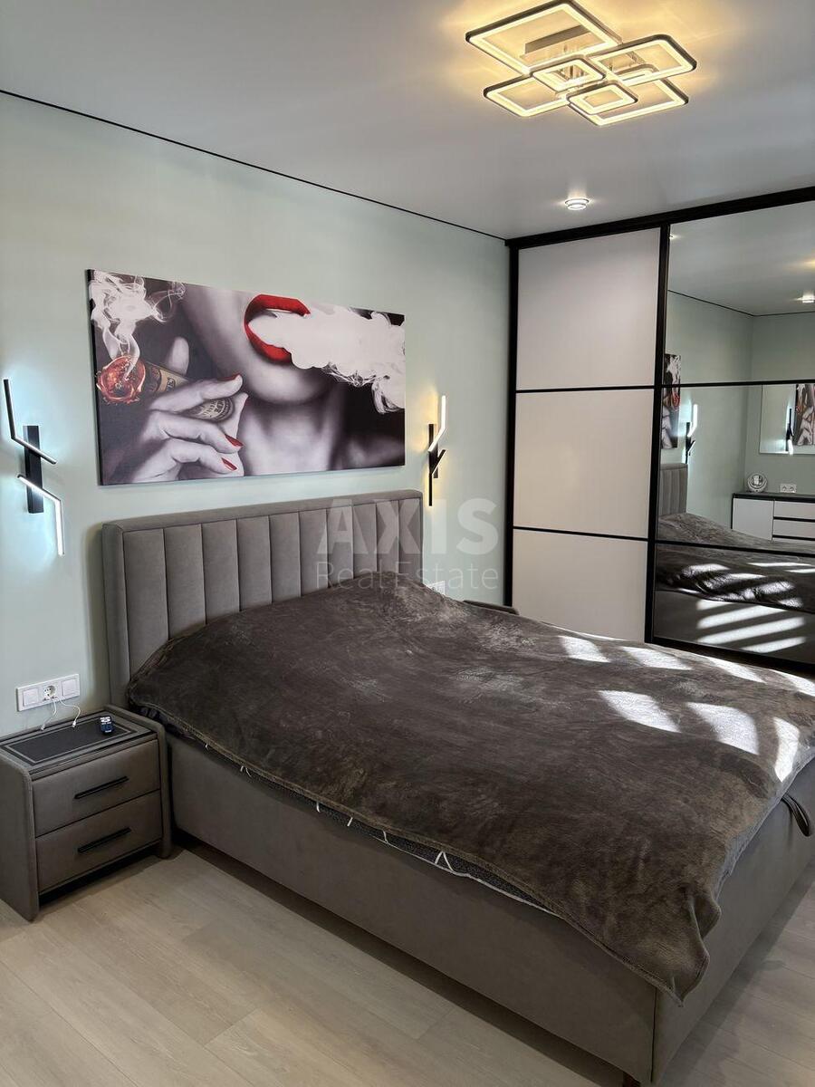 1k apartment vul. Svitla 3578113
