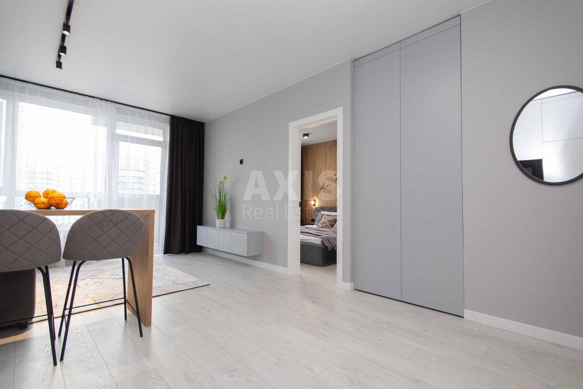 1k apartment vul. Zarichna 14