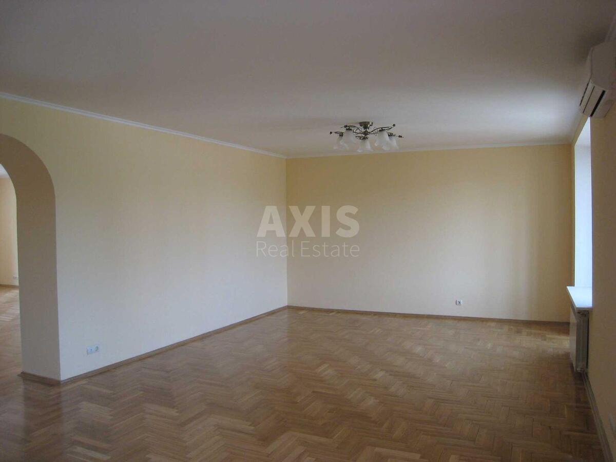 5k apartment vul. Turgenjevs'ka 52/582