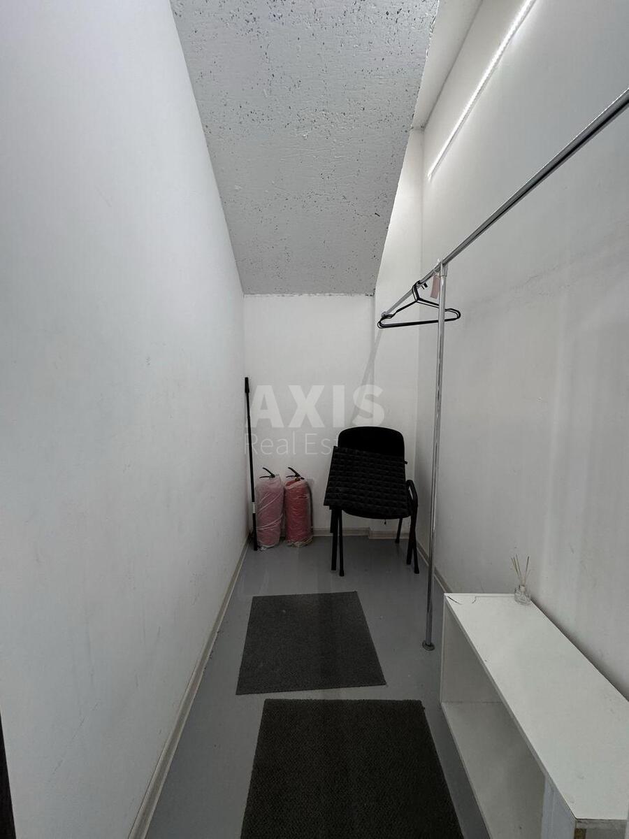 Office prov. Laboratornyj 6, 265m2594392