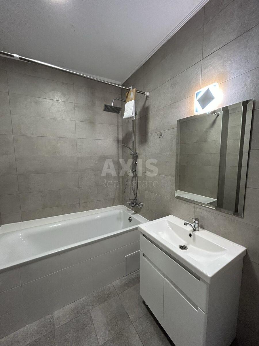 2k apartment vul. Glybochyc'ka 136368516