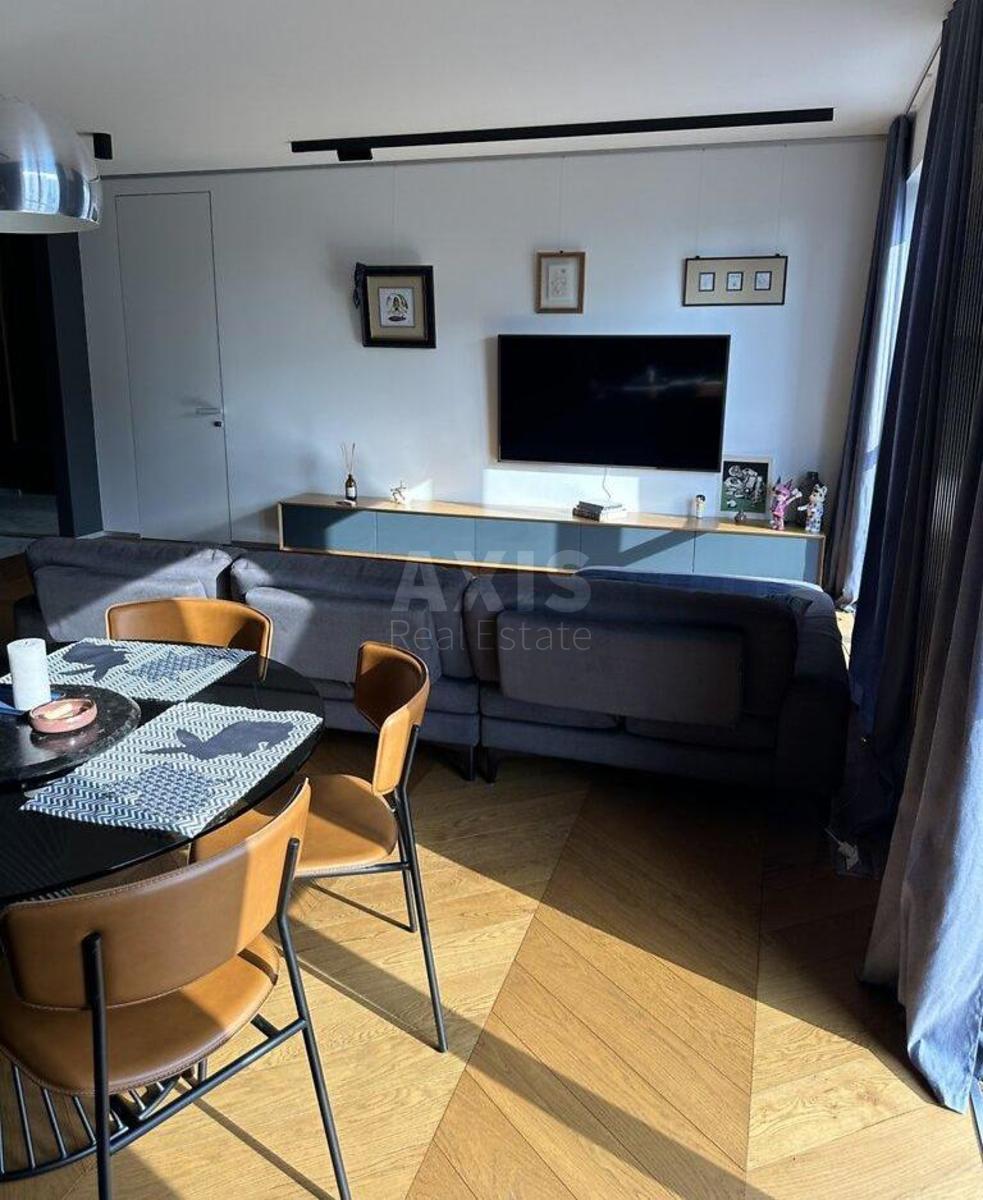 2k apartment vul. Lypkivs'kogo Vasylja Mytropolyta 16Г6