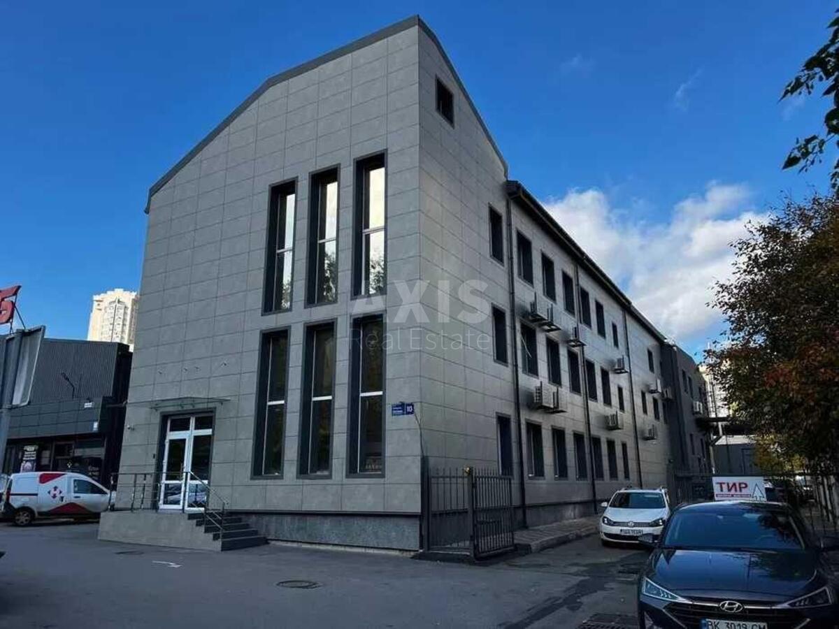 Trade object vul. Skoropads'kogo Pavla 63, 1234m2