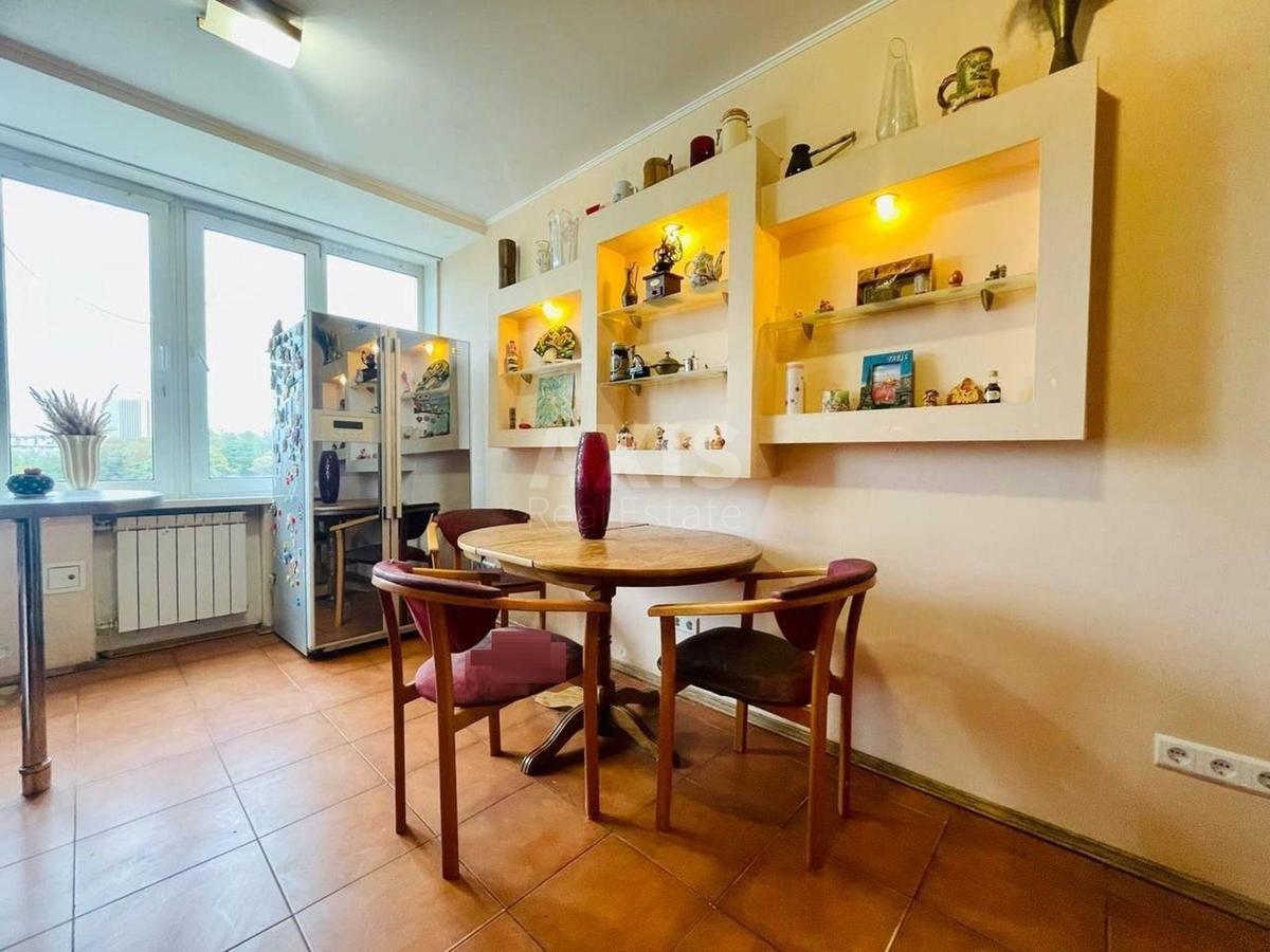 6k apartment vul. Gogolivs'ka 270