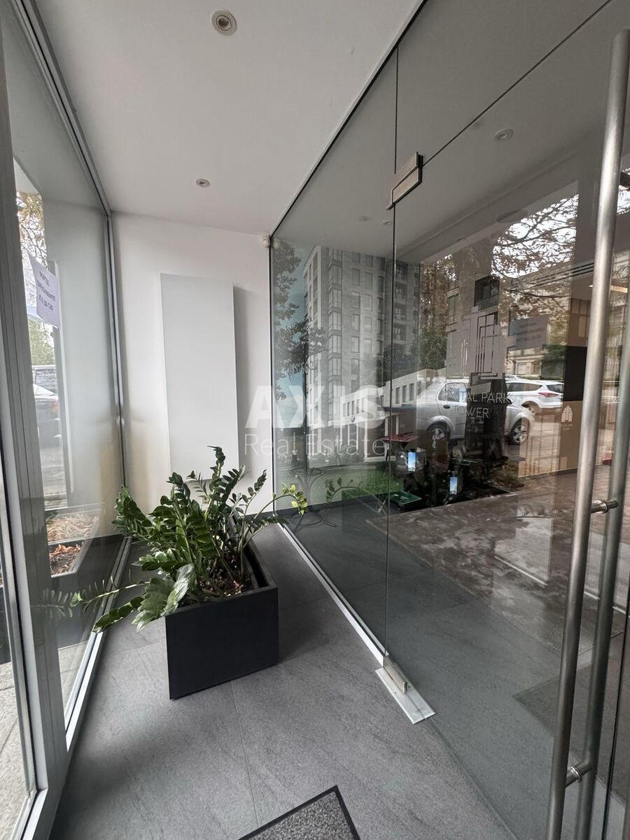 Trade object pr-t Berestejskij 42, 77m2603641