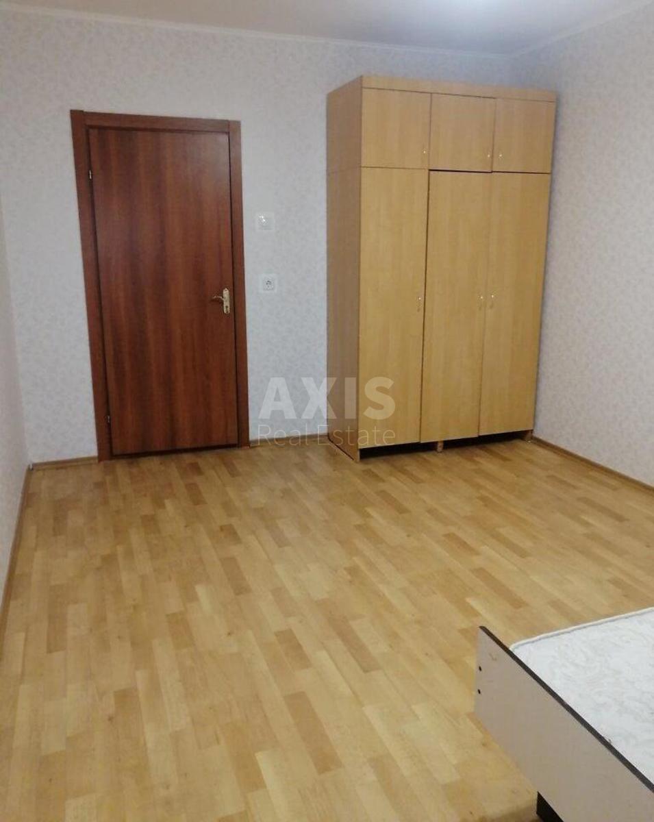 3k apartment vul. Oleny Pchilky 48